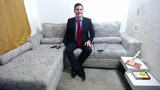 Victor Maitland online show from October 30, 4:36 am