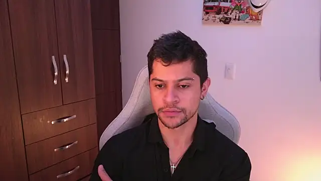 domsantiago  online show from November 27, 3:21 am