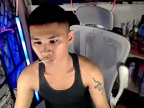 asianhardcock25 online show from February 27, 12:28 pm