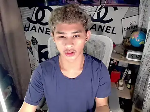 asianhardcock25 online show from April 25, 9:12 pm