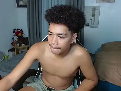 curlyasian njxx online show from March 27, 6:39 am