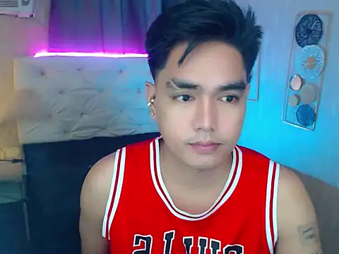 Snapshot of JakeXolsen chatting on October 23, 8:01 pm JakeXolsen online show from October 23, 8:01 pm