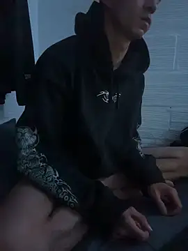 DarkCamBoy online show from April 11, 5:25 am