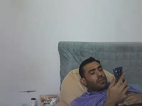 morenocabro10 online show from January 8, 2:50 am