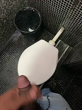 Preto Diamamte online show from April 9, 3:29 pm