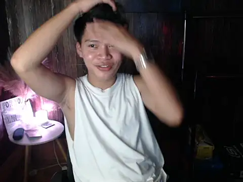 Helleron online show from November 16, 5:15 pm