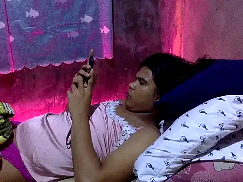 Snapshot of Stardust_Echo10 chatting on October 21, 4:21 pm Stardust Echo10 online show from October 21, 4:21 pm