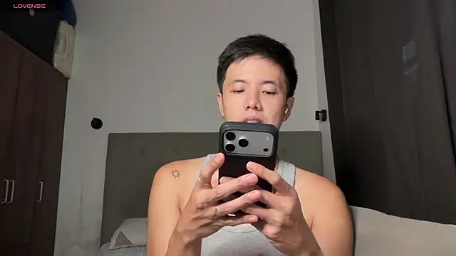 Addictiveboi online show from June 1, 4:57 am
