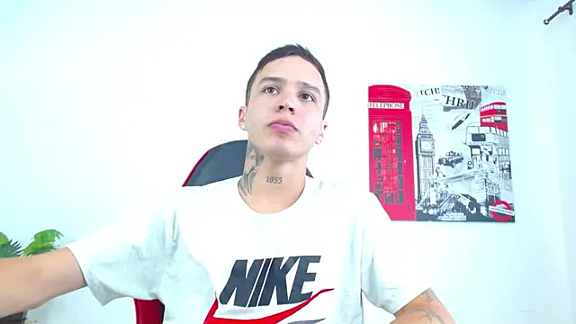 Cumandres18 online show from January 16, 4:10 pm