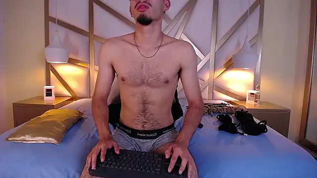 Jaxon Carter online show from January 8, 1:33 am