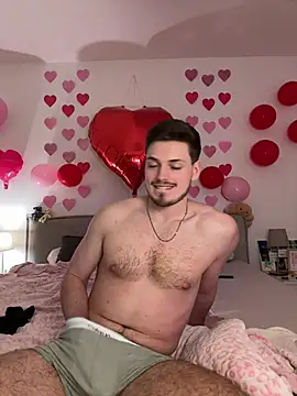 xlucax online show from February 18, 9:45 pm