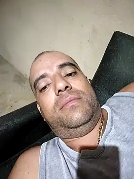 Viniciusnasuavagina online show from October 16, 11:13 pm