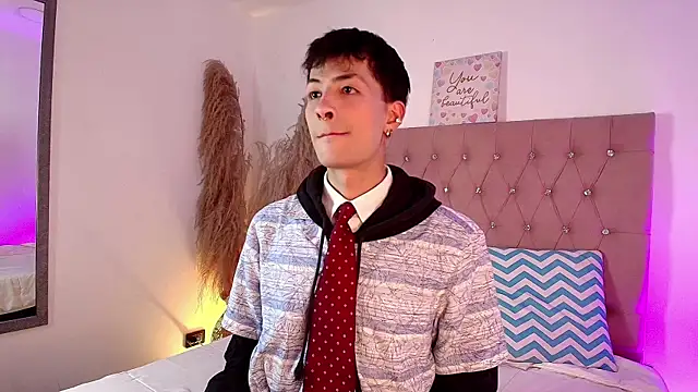 OzorioDany online show from February 7, 4:19 am