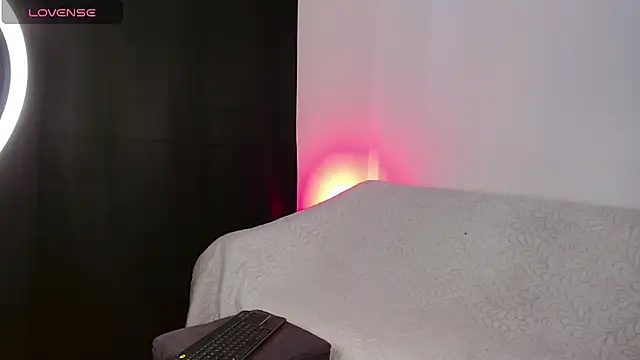 brunoorangel1 online show from December 13, 8:48 pm