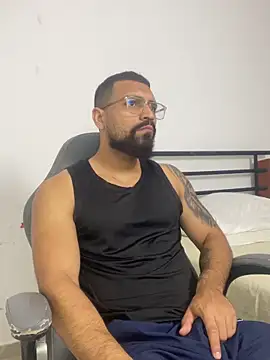 vincentjaxon online show from March 9, 6:35 pm