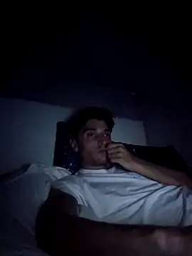 Thelouniost334    online show from September 8, 11:48 pm