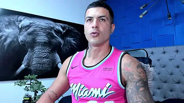 andres-clark92 online show from January 5, 6:00 pm