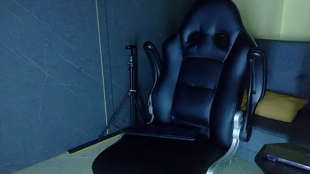 ALANNFERRER online show from March 13, 10:23 am