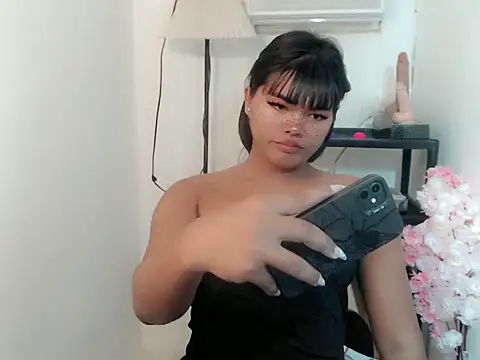 FROXXX21 online show from June 14, 2:24 am