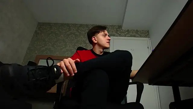 FelixStarkk online show from November 2, 5:34 am