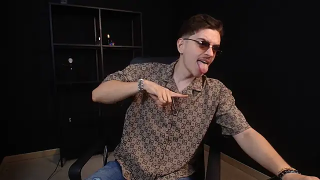 FelixStarkk online show from July 7, 5:51 am