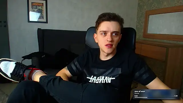 FelixStarkk online show from December 19, 5:37 am