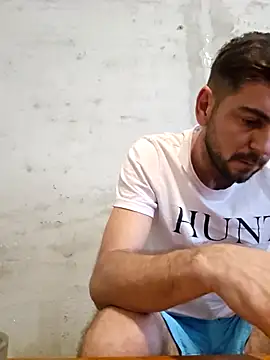 Alex-andru88 online show from December 4, 12:56 pm