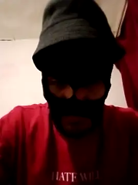 Golonzo1996 online show from November 29, 2:35 am