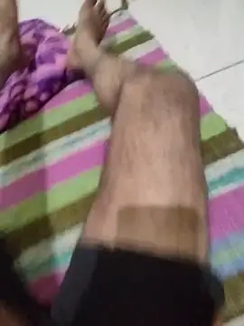 dhruve2010 online show from December 4, 6:37 pm