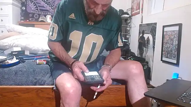 reebokrick650 online show from October 19, 3:33 am