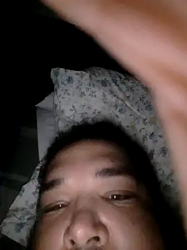 IntactApparatus96 online show from January 15, 11:25 am