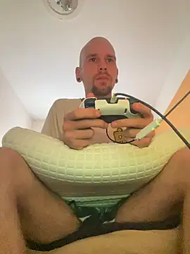 DrLongDongziehtblank online show from July 1, 2:51 pm