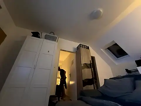 jarda94cz online show from April 27, 12:40 am