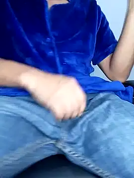 Bosssweet22cm online show from February 3, 4:32 am