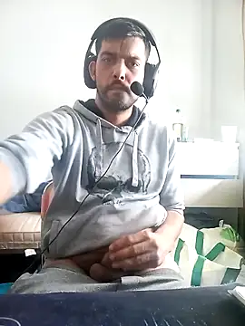 ghostfu1996 online show from May 1, 3:36 pm