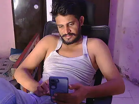 krishjaat43 online show from May 25, 7:36 am