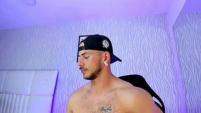 dylan jacobx online show from December 1, 3:53 am