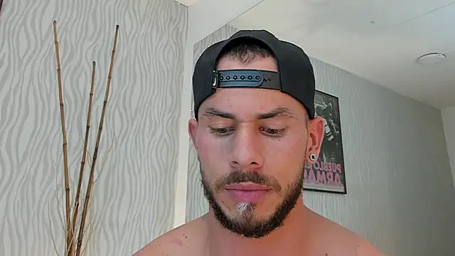 dylan jacobx online show from July 16, 7:32 pm