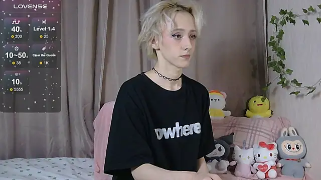 NextVibe  online show from November 25, 5:15 pm