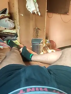 Xharmakesyoufeelorgasms online show from February 14, 12:00 pm