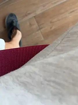 Manu97k online show from February 19, 8:55 am