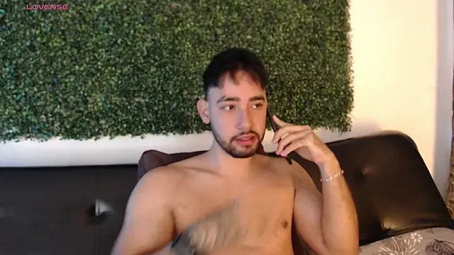 sam ford 2 online show from December 16, 1:01 am