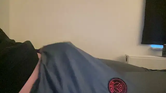 Snapshot of peterpapiNL chatting on October 28, 4:09 pm peterpapiNL online show from October 28, 4:09 pm