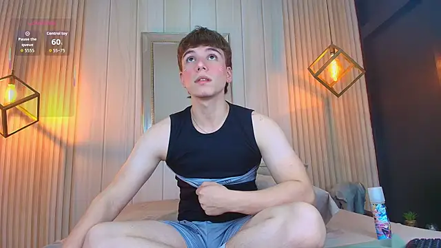 TaylerWhite online show from October 4, 12:54 pm