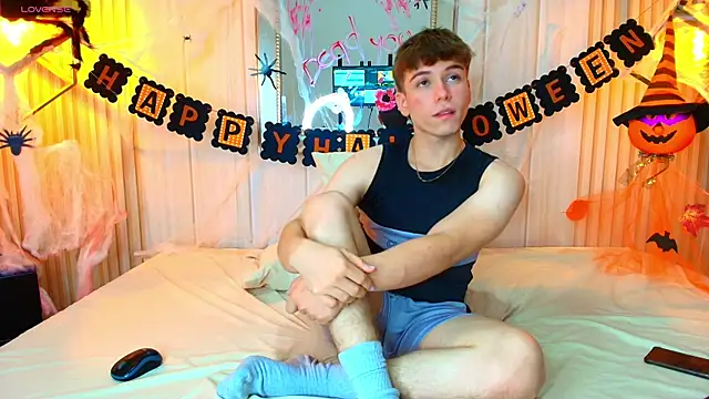 TaylerWhite online show from October 23, 12:19 pm