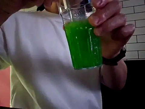 Earth 001 online show from October 16, 4:04 pm