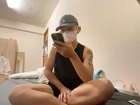 boyjoe10 online show from May 17, 3:41 pm