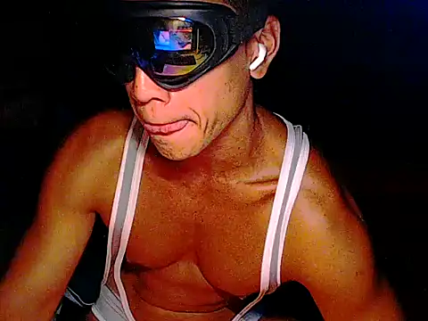 but1069 online show from October 11, 9:19 pm