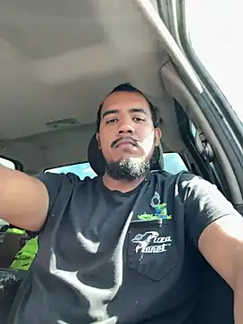 Mikeylovewetpussy online show from February 17, 6:07 pm