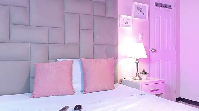 Noah Bells online show from March 14, 2:02 pm